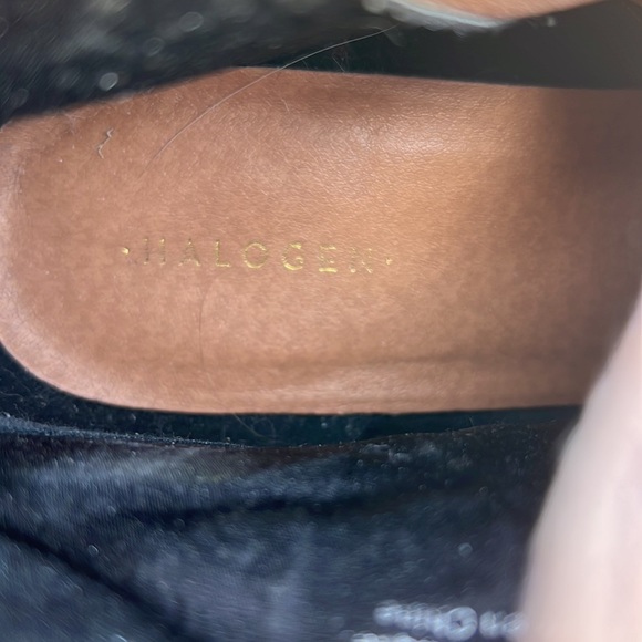 Halogen Booties - Picture 4 of 5